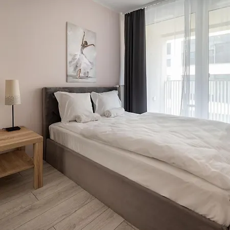 Апартаменти Rentplanet - Braniborska Ii *